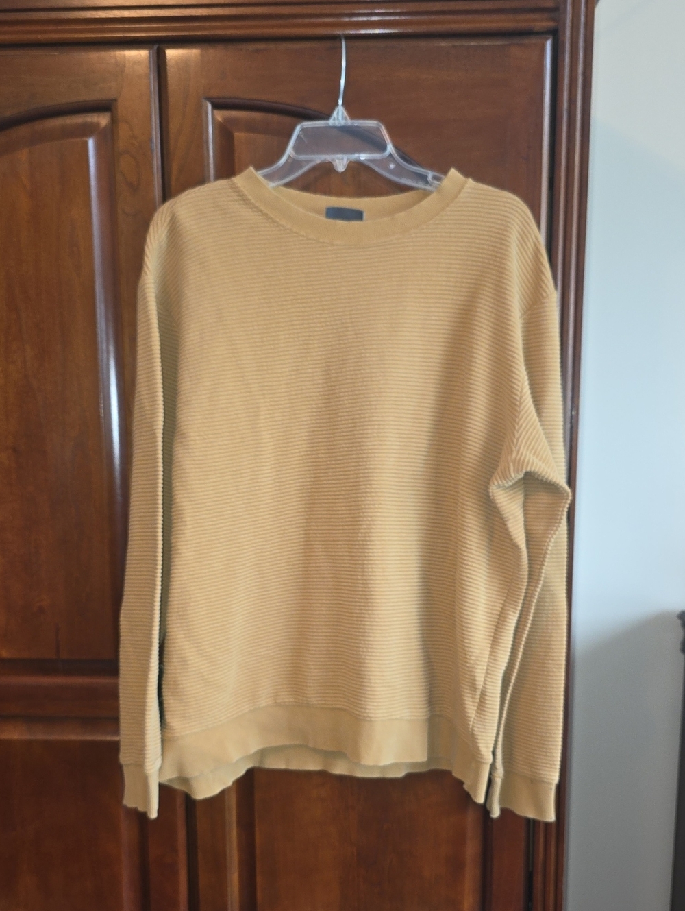 H&M Ribbed Coupe Standard Crewneck Sweatshirt